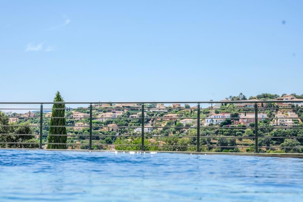 Villa Du Golf Sainte-Maxime Extérieur photo